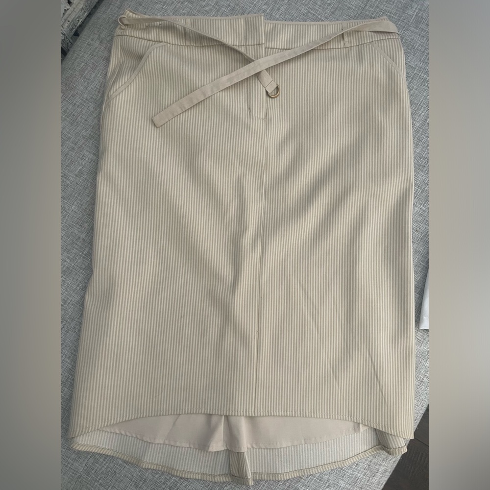 BCBGMaxazria pencil skirt